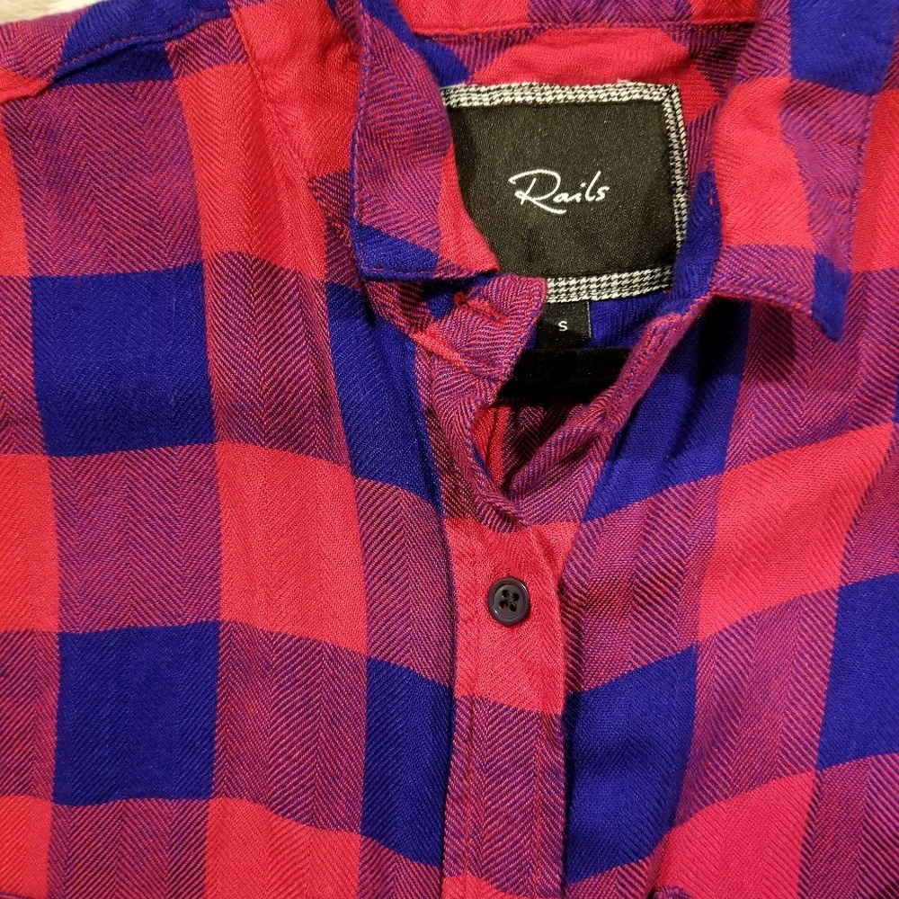 FINAL PRICE - Rails small red/blue flannel